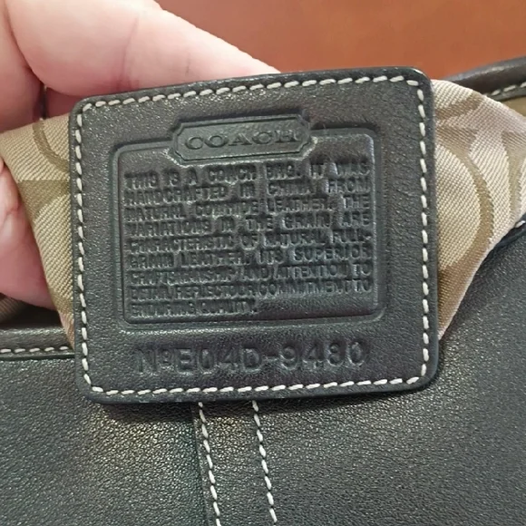 Coach Vintage (2004) *Soho* Black Leather Shoulder Bag *EUC* No Call Outs - Picture 4 of 8